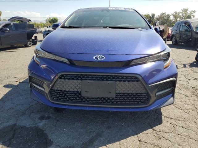 5YFS4MCEXNP114158 - 2022 TOYOTA COROLLA SE 蓝色 照片 5