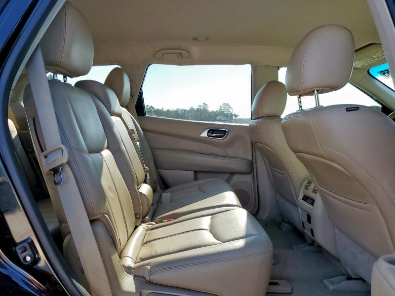 5N1AR2MN7FC617572 - 2015 NISSAN PATHFINDER S შავი ფოტო 11