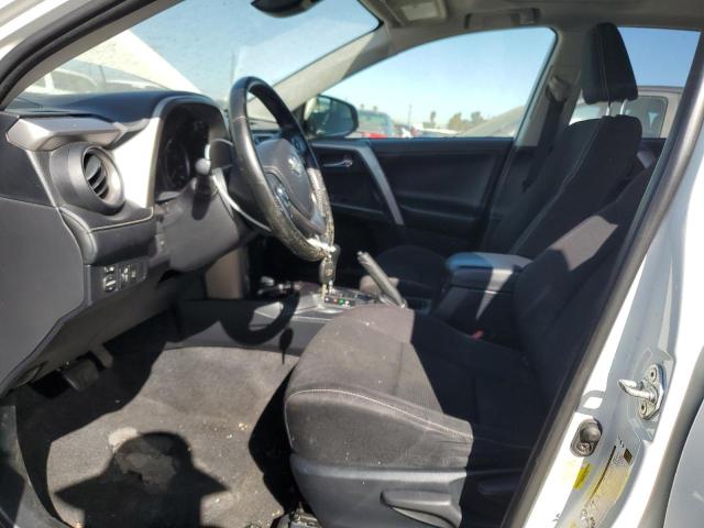 JTMWFREV0HJ127628 - 2017 TOYOTA RAV4 XLE WHITE photo 7