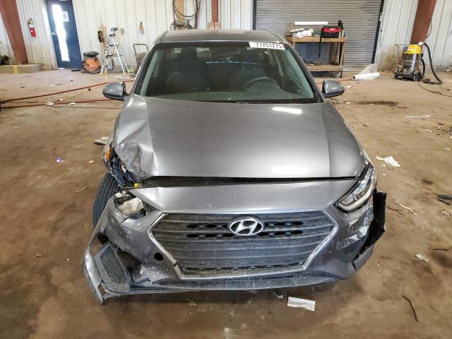 3KPC24A38JE017211 - 2018 HYUNDAI ACCENT SE Серый фото 5