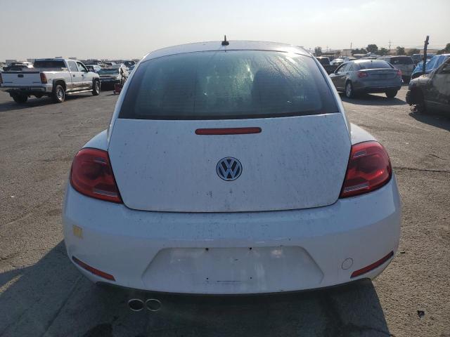 3VWHP7AT4CM622602 - 2012 VOLKSWAGEN BEETLE 白色 照片 6