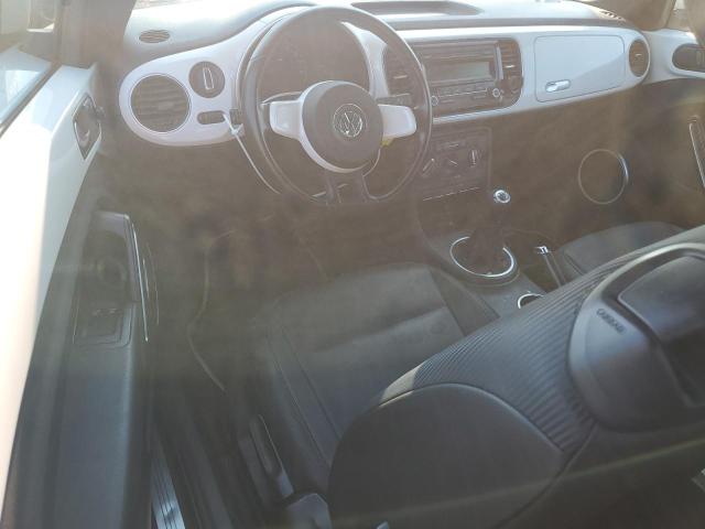 3VWHP7AT4CM622602 - 2012 VOLKSWAGEN BEETLE 白色 照片 8