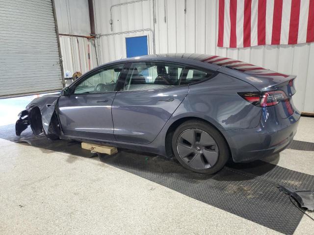 5YJ3E1EA6NF370688 - 2022 TESLA MODEL 3 GRAY photo 2