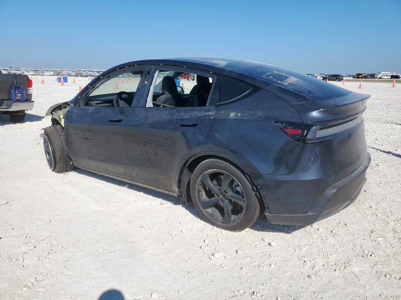 7SAYGDED1TA426481 - 2026 TESLA MODEL Y SILVER photo 2