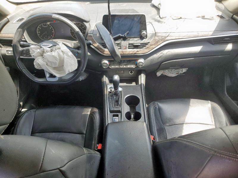 1N4BL4EV5KC194608 - 2019 NISSAN ALTIMA SL შავი ფოტო 8