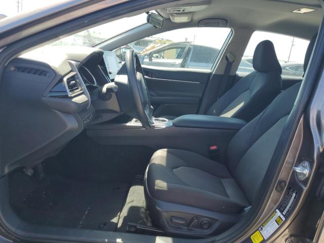 4T1C11AK8PU829929 - 2023 TOYT CAMRY LE GRAY photo 7