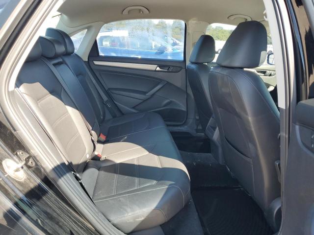 1VWAT7A32FC111053 - 2015 VOLKSWAGEN PASSAT S BLACK photo 10