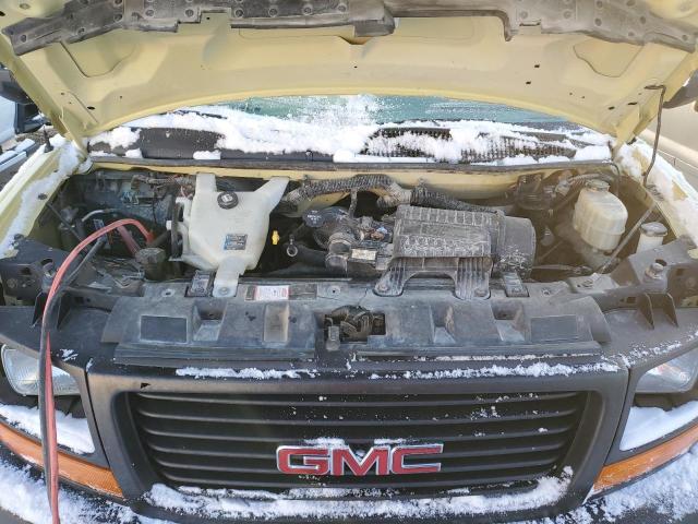 1GD675CB6D1171167 - 2013 GMC SAVANA CUTAWAY G4500 TAN photo 11