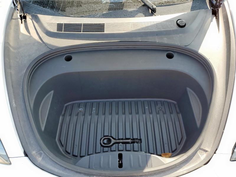 5YJ3E1EB7MF980560 - 2021 TESLA MODEL 3 WHITE photo 11