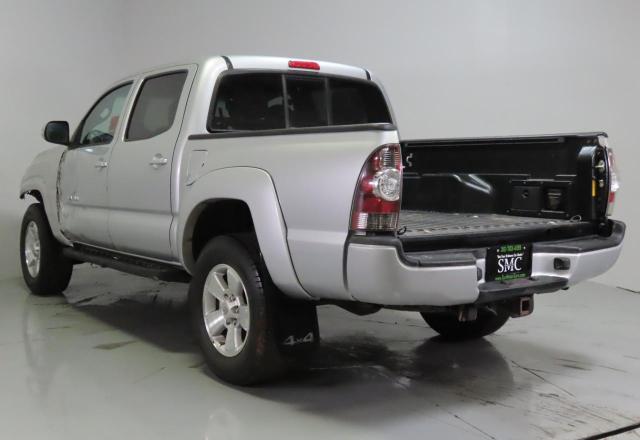 3TMLU4ENXDM121361 - 2013 TOYOTA TACOMA DOUBLE CAB SILVER photo 4