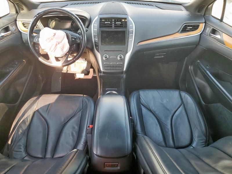 5LMCJ3C97JUL20750 - 2018 LINCOLN MKC RESERVE 白色 照片 8