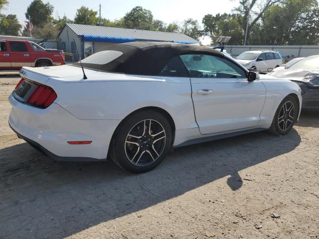 1FATP8UH0G5216893 - 2016 FORD MUSTANG WHITE photo 3