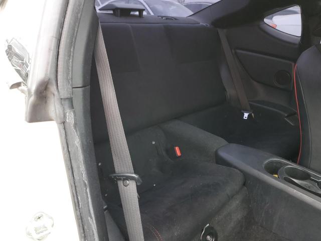 JF1ZNAA16G9700753 - 2016 TOYOTA SCION FR-S WHITE photo 10