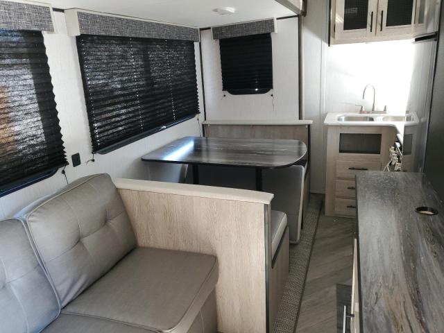 5SFPB372XNE493792 - 2022 HEART LAND PROWLER 双色 照片 5