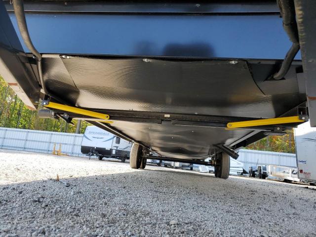 5SFPB372XNE493792 - 2022 HEART LAND PROWLER 双色 照片 8