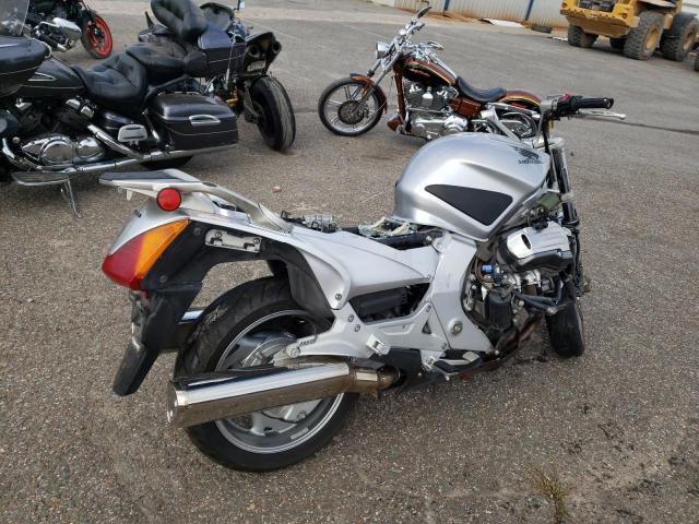 JH2SC51077M500999 - 2007 HONDA ST1300 SILVER photo 4