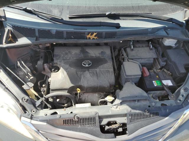 5TDYK3DC0BS063912 - 2011 TOYOTA SIENNA XLE თეთრი ფოტო 11