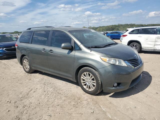 5TDYK3DC0BS063912 - 2011 TOYOTA SIENNA XLE თეთრი ფოტო 4