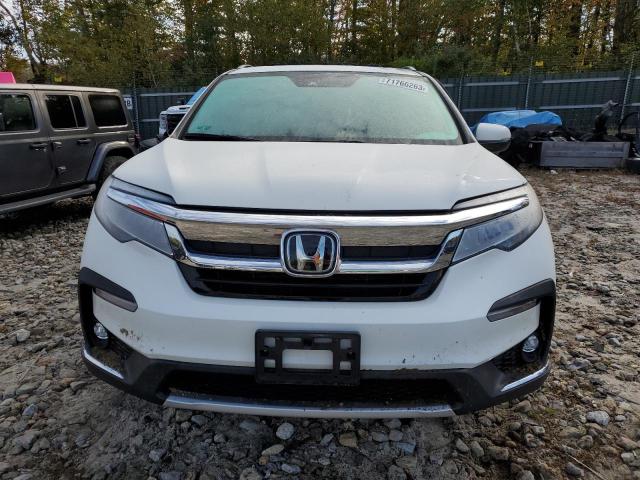 5FNYF6H65KB003767 - 2019 HONDA PILOT TOURING WHITE photo 5