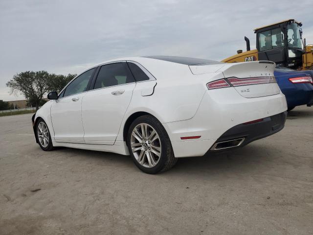 3LN6L2LU7FR629528 - 2015 LINCOLN MKZ HYBRID WHITE photo 2