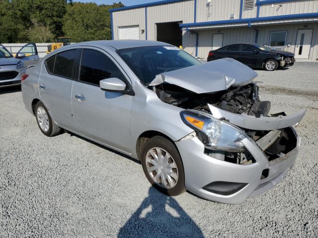 3N1CN7APXKL851296 - 2019 NISSAN VERSA S SILVER photo 4