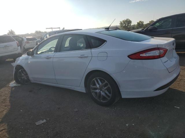 3FA6P0H79DR216545 - 2013 FORD FUSION SE WHITE photo 2