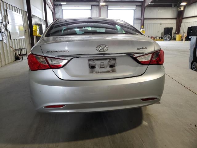 5NPEB4AC9CH457218 - 2012 HYUNDAI SONATA GLS SILVER photo 6