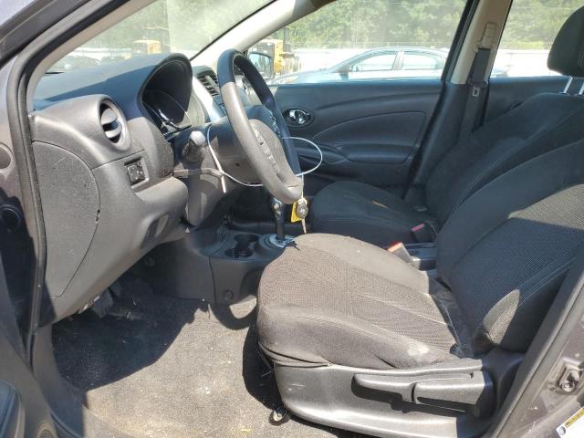 3N1CN7AP3KL825641 - 2019 NISSAN VERSA S GRAY photo 7