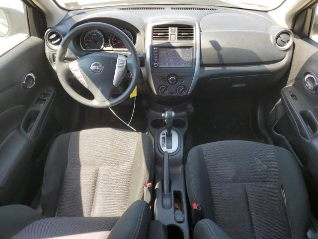 3N1CN7AP3KL825641 - 2019 NISSAN VERSA S GRAY photo 8