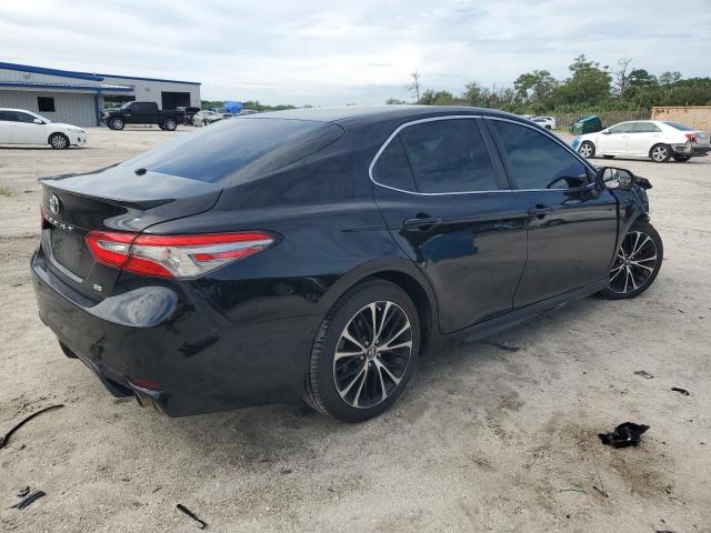 4T1B11HK8JU021556 - 2018 TOYOTA CAMRY L BLACK photo 3