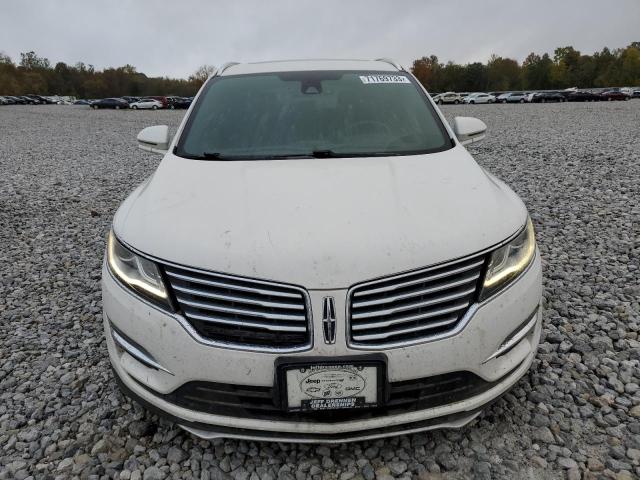 5LMCJ1A91FUJ20137 - 2015 LINCOLN MKC WHITE photo 5