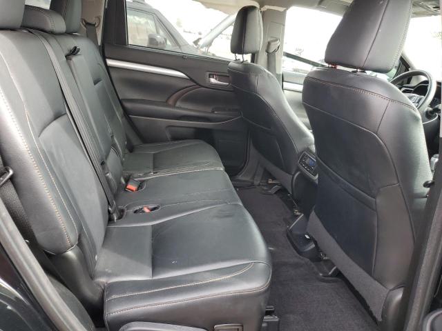 5TDJKRFHXGS266391 - 2016 TOYOTA HIGHLANDER XLE BLACK photo 11