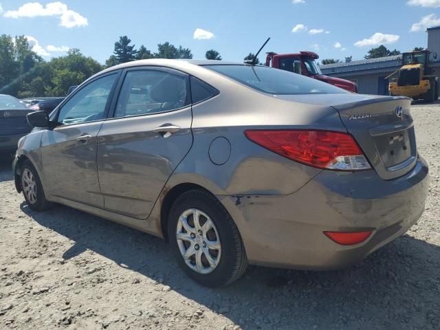 KMHCT4AE5DU556711 - 2013 HYUNDAI ACCENT GLS ბეჟი ფოტო 2