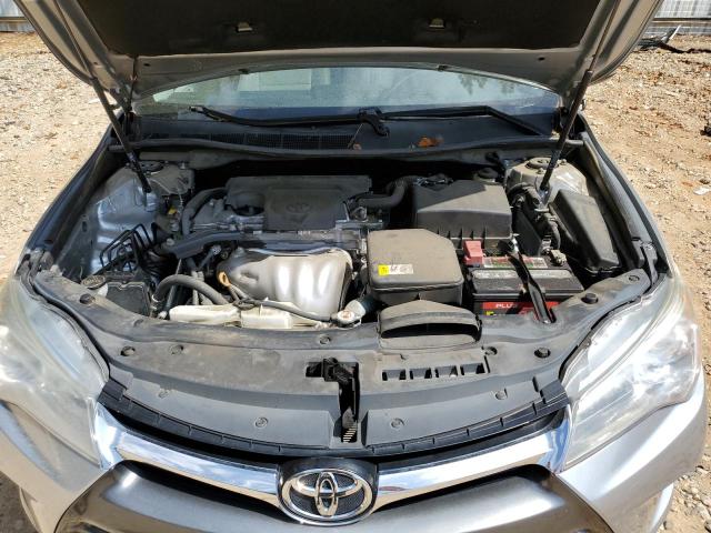 4T1BF1FK6HU776719 - 2017 TOYOTA CAMRY LE SILVER photo 11