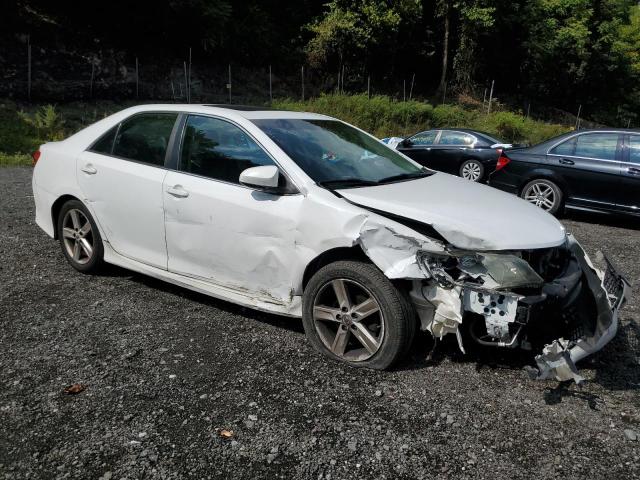 4T1BF1FK1DU217024 - 2013 TOYOTA CAMRY L 白色 照片 4