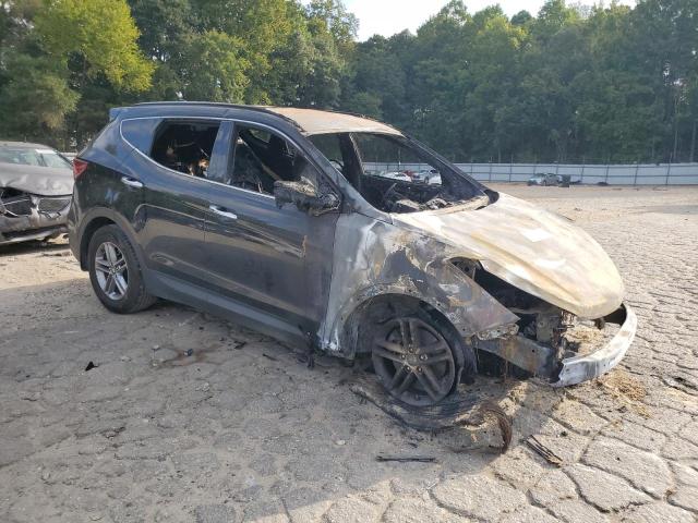 5NMZU3LB8JH064220 - 2018 HYUNDAI SANTA FE S შავი ფოტო 4