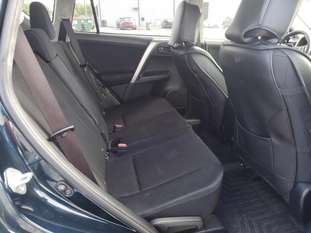 JTMZFREV7JJ151332 - 2018 TOYOTA RAV4 LE ლურჯი ფოტო 11