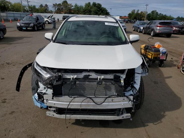 JTMRWRFVXSD278090 - 2025 TOYOTA RAV4 XLE WHITE photo 5