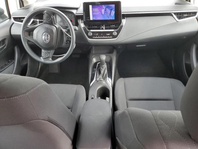 5YFB4MDE3RP131405 - 2024 TOYOTA COROLLA LE Silber Foto 8