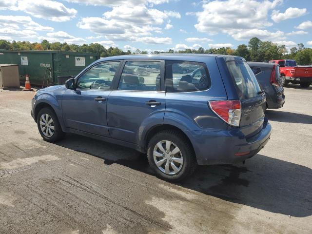 JF2SHAAC3BH701332 - 2011 SUBARU FORESTER 2.5X BLUE photo 2