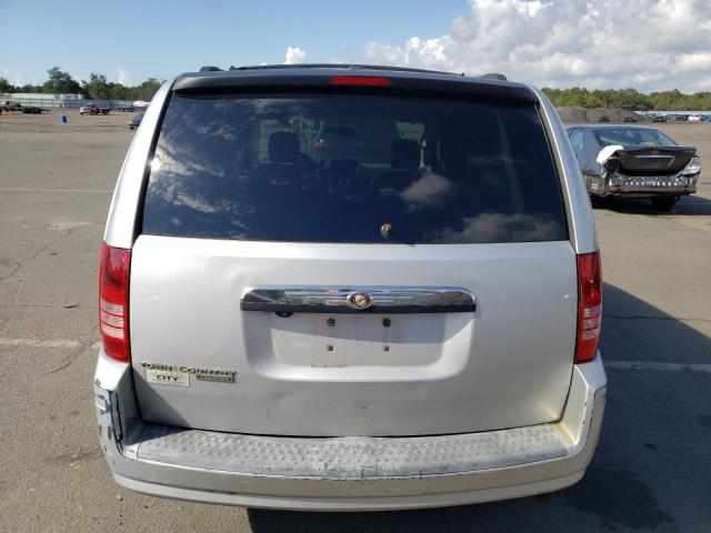 2A8HR54P18R792019 - 2008 CHRYSLER TOWN AND C TOURING SILVER photo 6