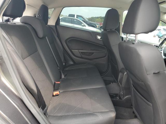 3FADP4EEXFM221786 - 2015 FORD FIESTA SE GRAY photo 10