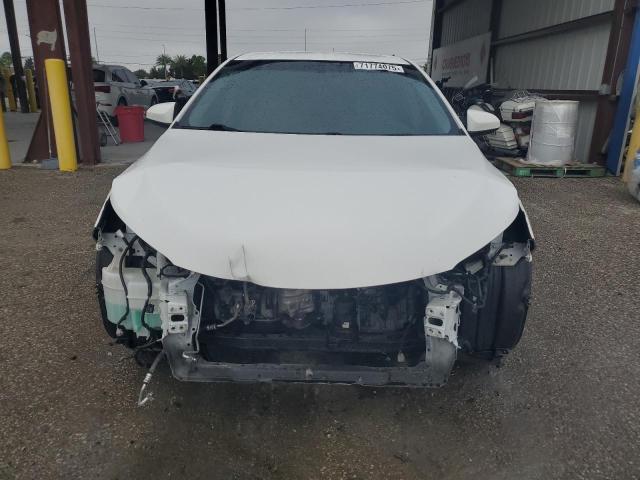 4T1BF1FK8HU650507 - 2017 TOYOTA CAMRY LE 白色 照片 5