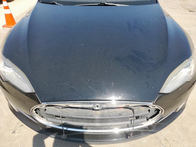 5YJSA1H15EFP44971 - 2014 TESLA MODEL S შავი ფოტო 11