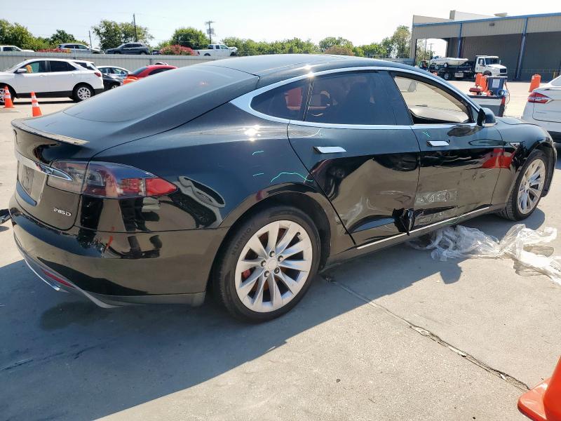 5YJSA1H15EFP44971 - 2014 TESLA MODEL S შავი ფოტო 3