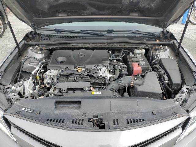 4T1B11HK4JU676071 - 2018 TOYOTA CAMRY L Gri fotoğraf 11