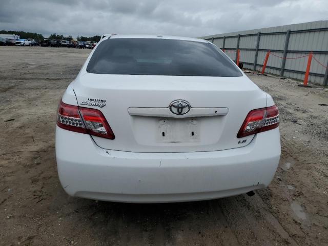 4T1BF3EK5BU650016 - 2011 TOYOTA CAMRY BASE WHITE photo 6