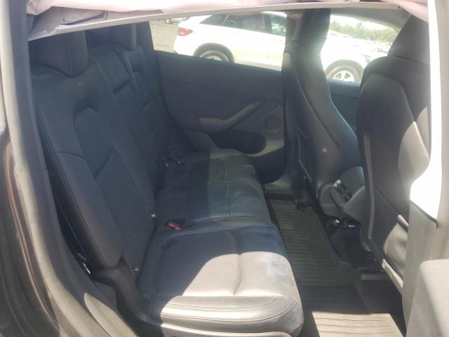 7SAYGAEE1SF258365 - 2025 TESLA MODEL Y CHARCOAL photo 11