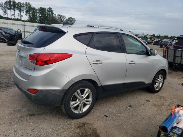 KM8JU3AC0CU339014 - 2012 HYUNDAI TUCSON GLS SILVER photo 3