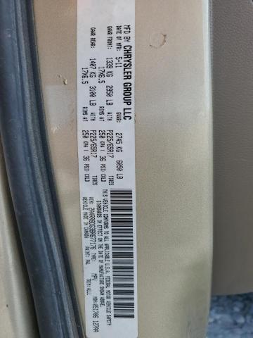 2A4RR8DG3BR677176 - 2011 CHRYSLER TOWN & COU TOURING L GOLD photo 13